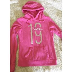 Hollister Pullover Hoodie
